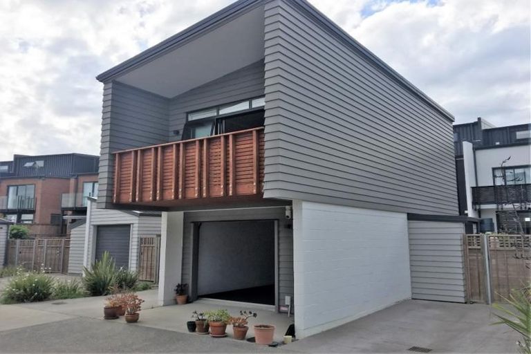 Photo of property in 37 Liquidambar Drive, Hobsonville, Auckland, 0616