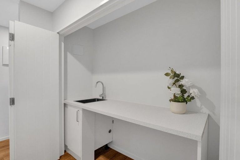 Photo of property in 43 Nicolau Avenue, Rolleston, 7615
