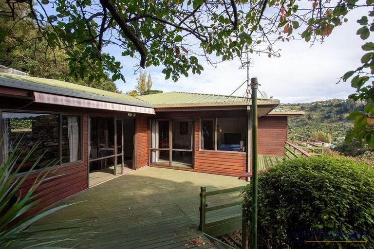 Photo of property in 37 Rapaki Road, Hillsborough, Christchurch, 8022