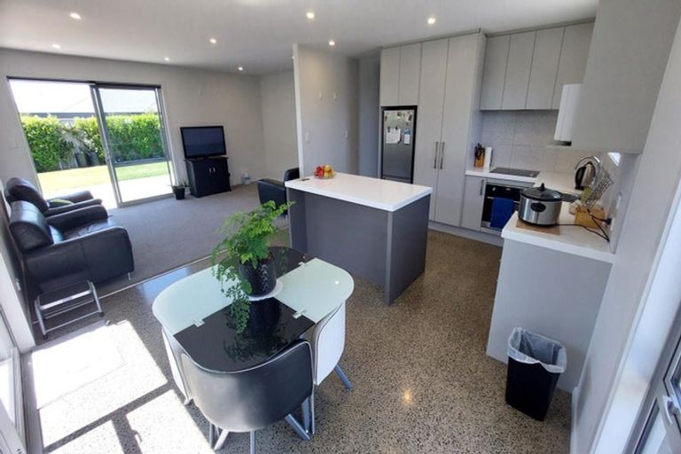 Photo of property in 10 Park Lane, Rolleston, 7614