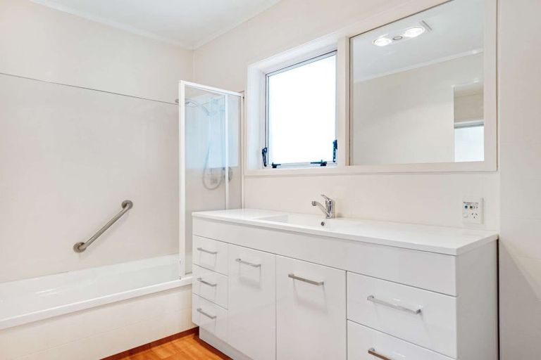 Photo of property in 26 Upland Road, Western Heights, Rotorua, 3015