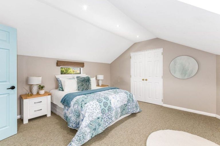 Photo of property in 4 Oxford Crescent, Ebdentown, Upper Hutt, 5018