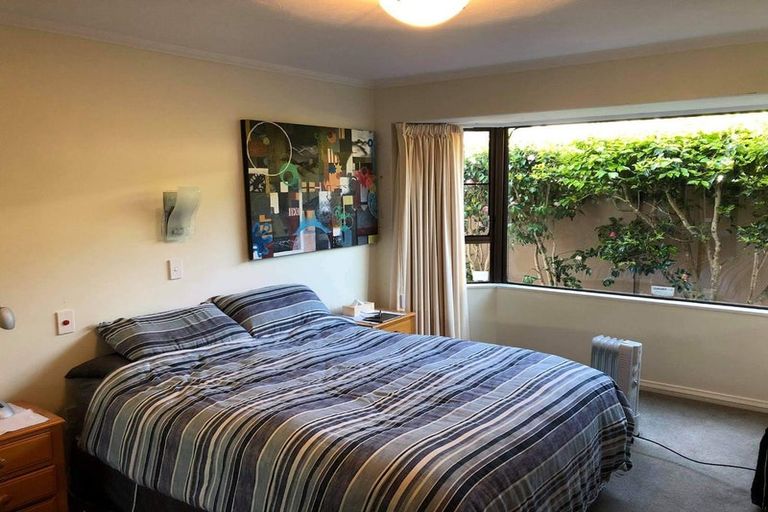 Photo of property in 36b Birdwood Road, Waterloo, Lower Hutt, 5011