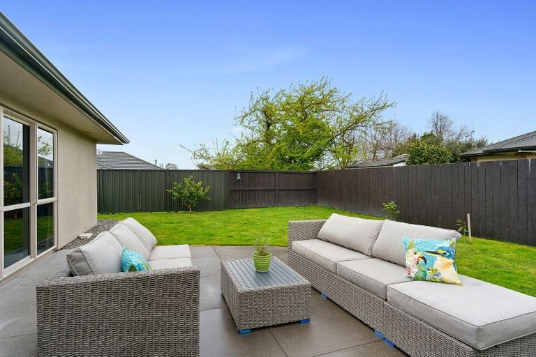 Photo of property in 18 Mirbeck Avenue, Cambridge, 3434