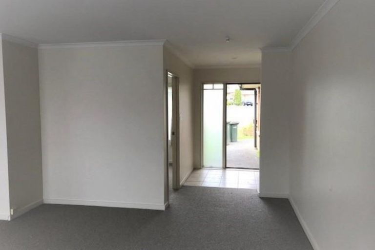 Photo of property in 6 Saybrook Place, Mangere, Auckland, 2022