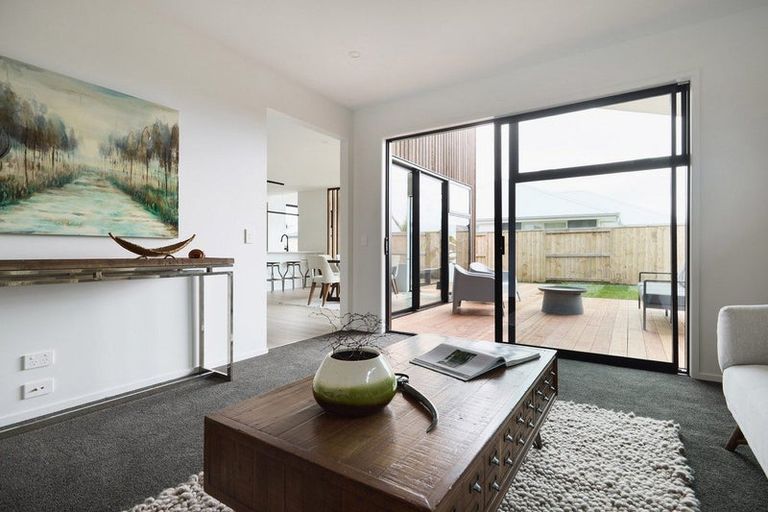 Photo of property in 3 Sapida Close, Papamoa Beach, Papamoa, 3118