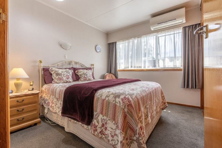 Photo of property in 19 Woburn Street, Waipukurau, 4200