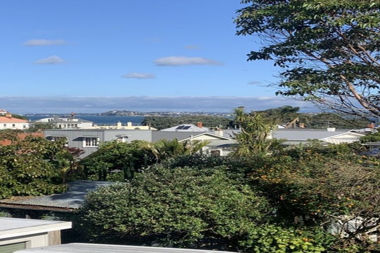 Photo of property in 7/16 Church Street, Devonport, Auckland, 0624