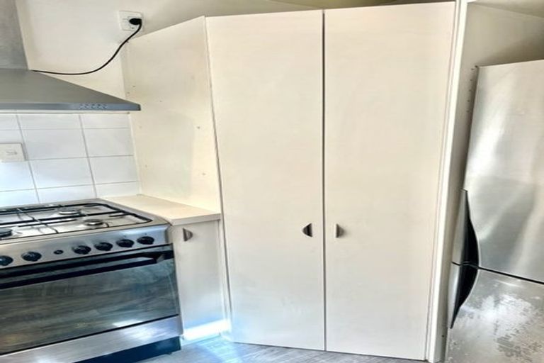 Photo of property in 104 Forfar Street, St Albans, Christchurch, 8014