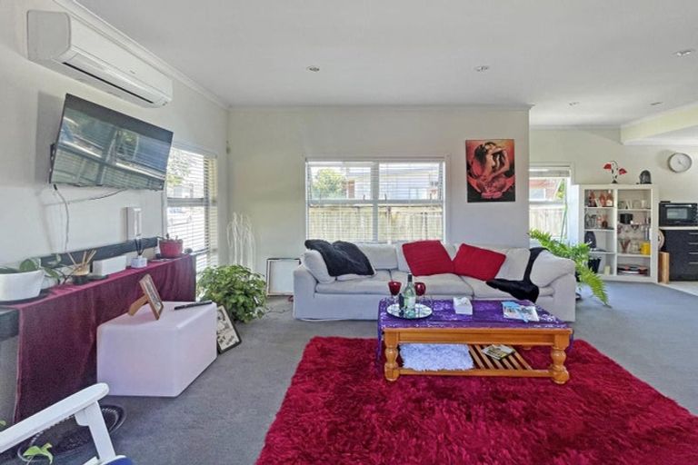 Photo of property in 2 Shaun Lane, Huntington, Hamilton, 3210