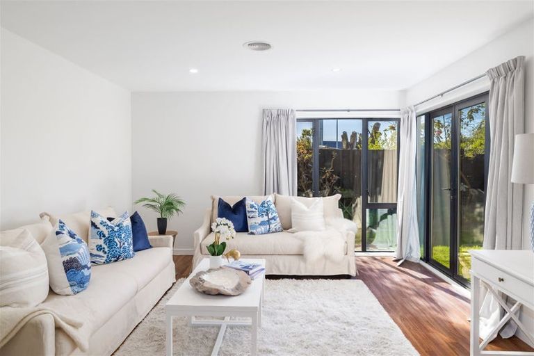 Photo of property in 57 Wairakei Road, Bryndwr, Christchurch, 8052