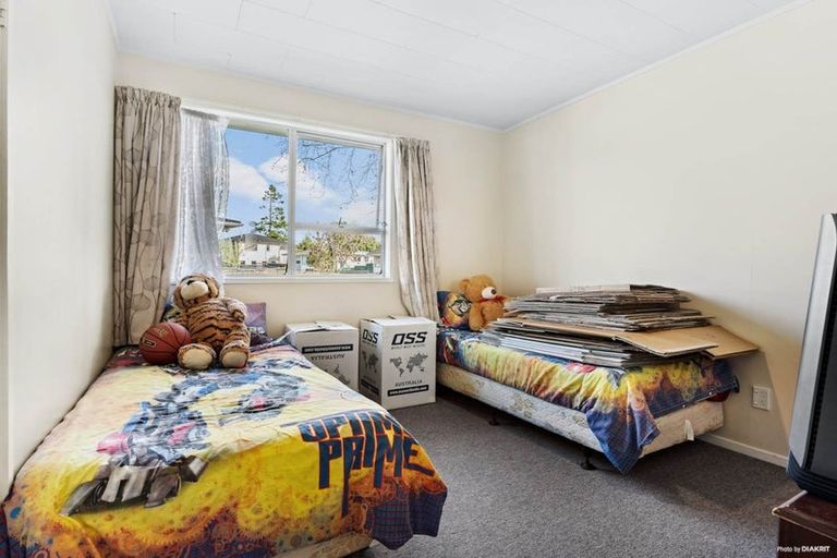 Photo of property in 11 Murillo Place, Henderson, Auckland, 0612