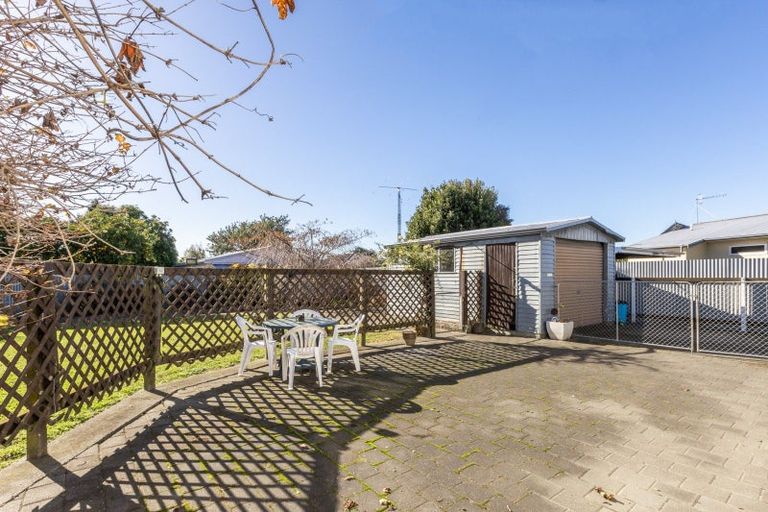 Photo of property in 8 Jeffares Place, Taradale, Napier, 4112