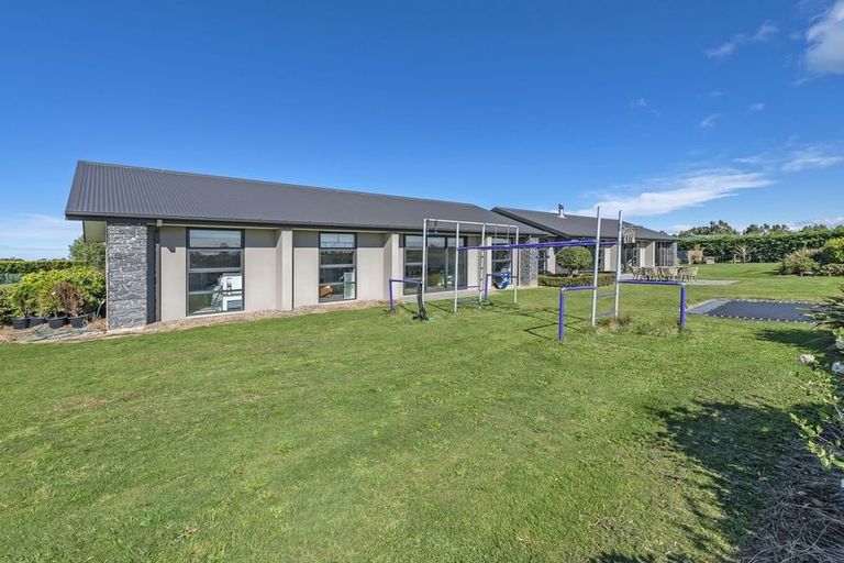 Photo of property in 74 Crozier Drive, Kirwee, Darfield, 7571