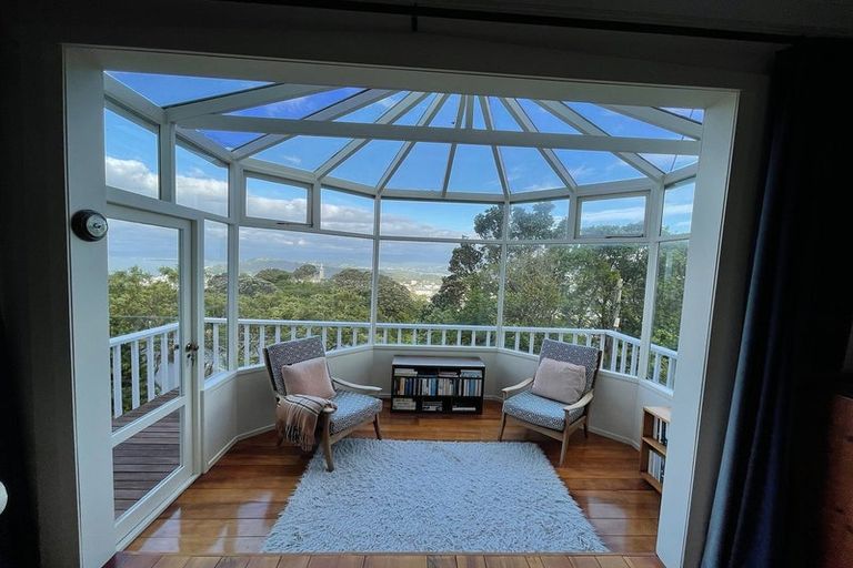 Photo of property in 74 Mitchell Street, Brooklyn, Wellington, 6021