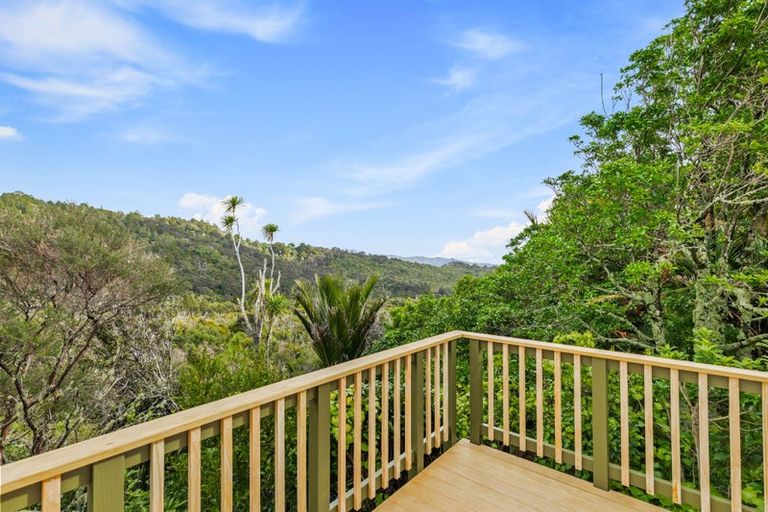 Photo of property in 41 Te Henga Road, Waitakere, Henderson, 0781