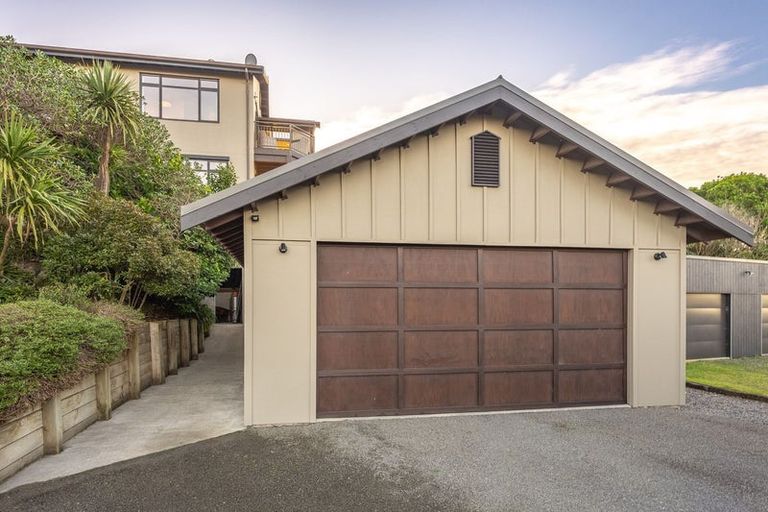 Photo of property in 8 Beachview Grove, Peka Peka, Waikanae, 5391