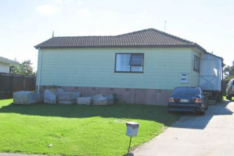 Photo of property in 12a Caserta Place, Clover Park, Auckland, 2023