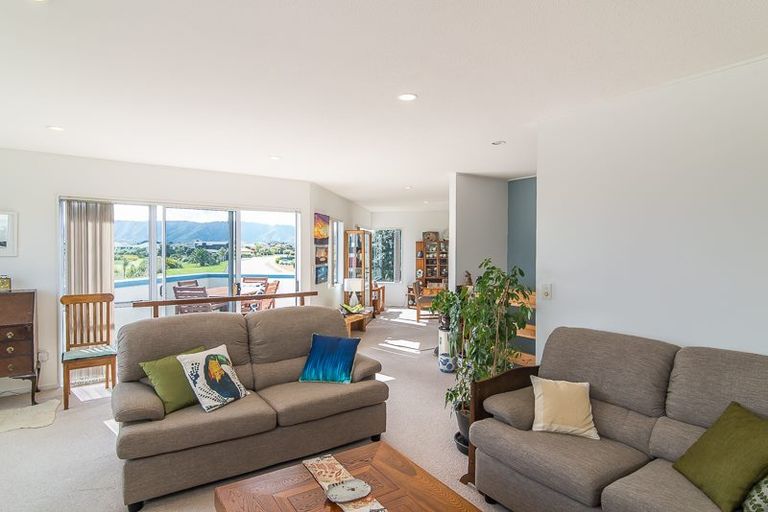 Photo of property in 292 Manly Street, Paraparaumu Beach, Paraparaumu, 5032