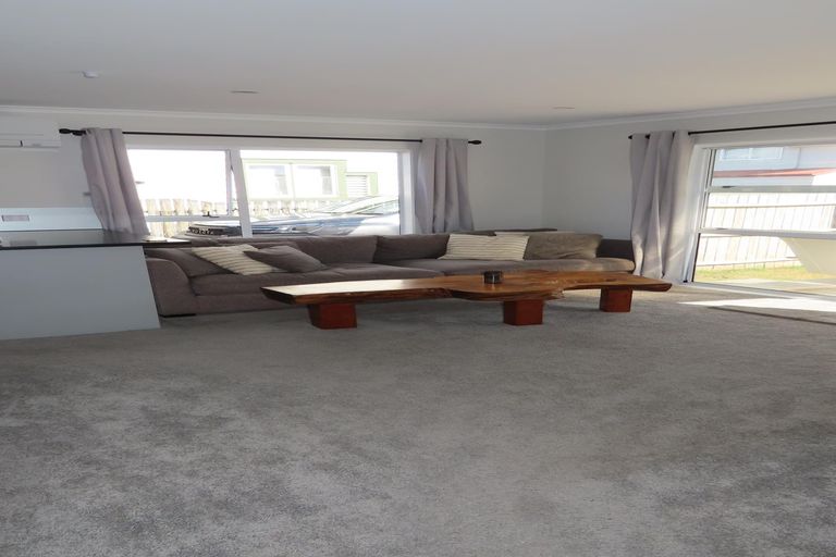 Photo of property in 5/8 Onslow Road, Papakura, 2110