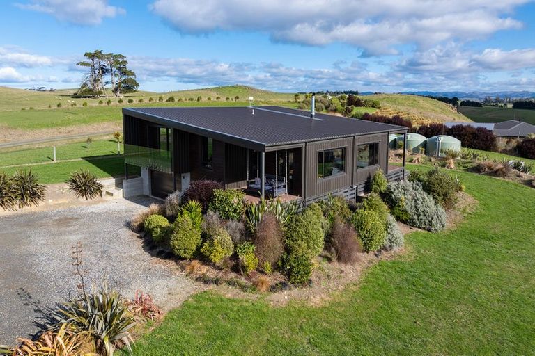 Photo of property in 380 Thorburn Road, Waikouaiti, 9472