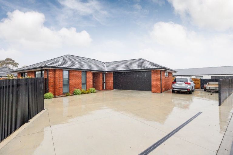 Photo of property in 16b Turoa Street, Maewa, Feilding, 4702
