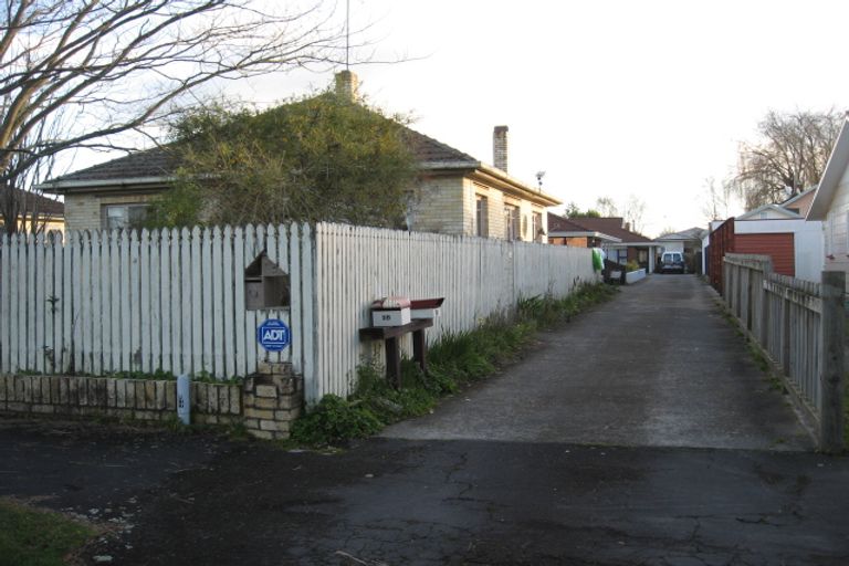 Photo of property in 9b Saint Olpherts Avenue, Hamilton East, Hamilton, 3216