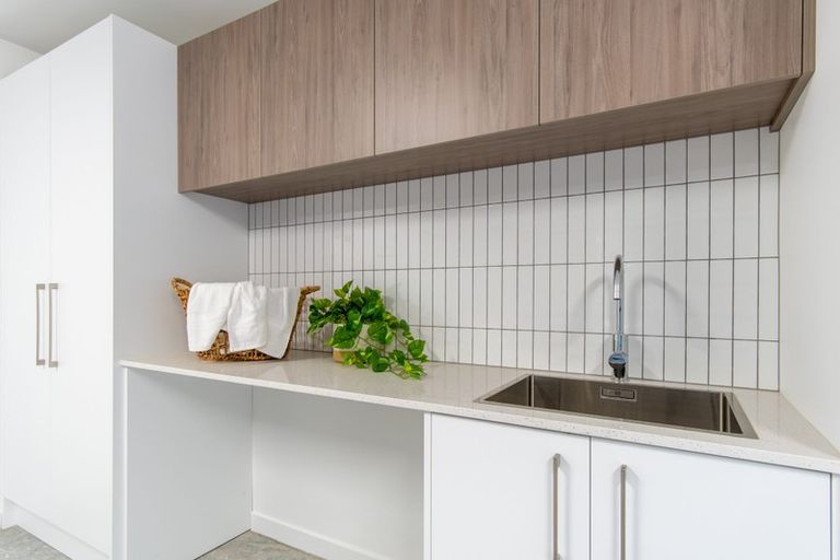 Photo of property in 8 Kate Sheppard Drive, Rolleston, 7615