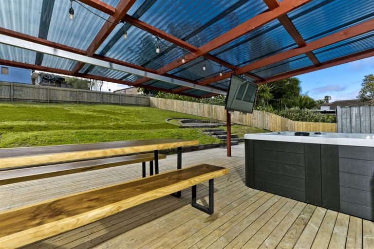 Photo of property in 20 Kellett Road, Ranui, Auckland, 0612