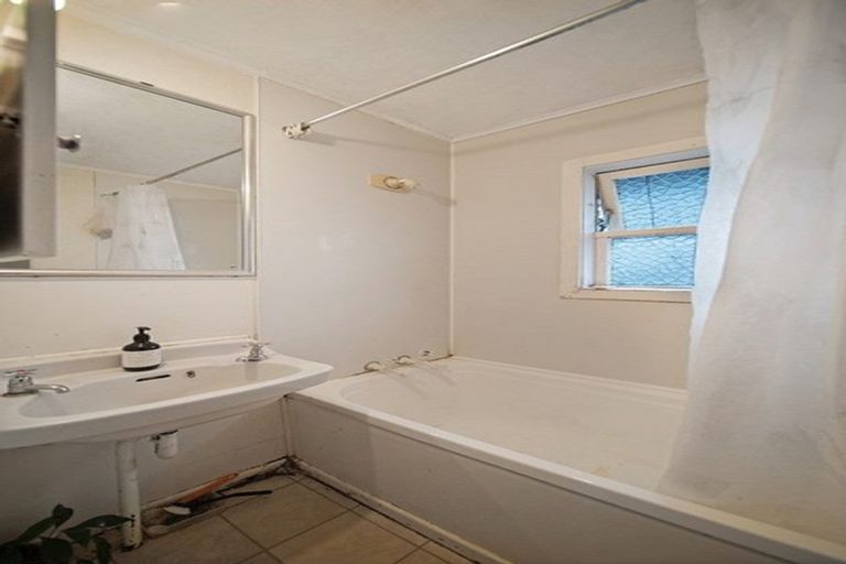 Photo of property in 80 Hills Road, Otara, Auckland, 2023