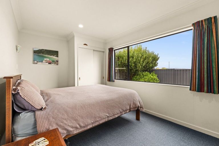 Photo of property in 12 Arcadia Lane, Havelock North, 4130