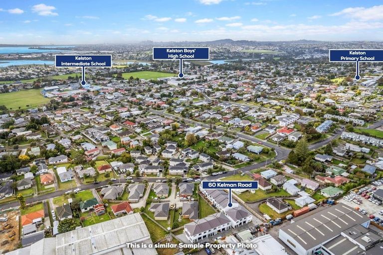 Photo of property in 3/60 Kelman Road, Kelston, Auckland, 0602