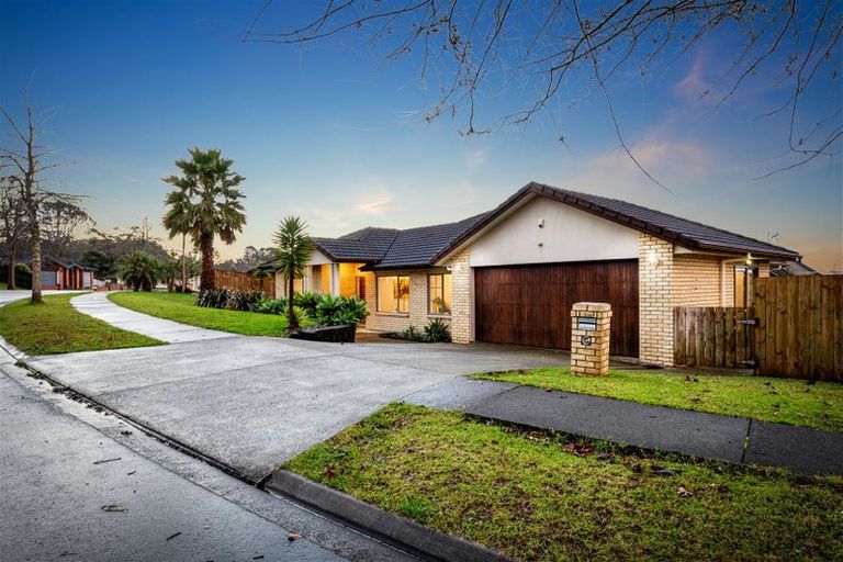 Photo of property in 29 Sapperton Drive, Henderson, Auckland, 0612