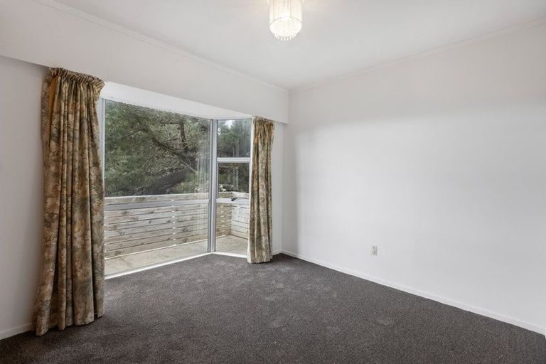 Photo of property in 14 Glen Alton Avenue, Paparangi, Wellington, 6037