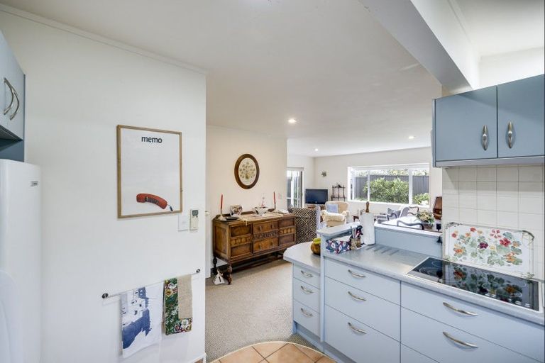 Photo of property in 3/184 Charles Street, Westshore, Napier, 4110