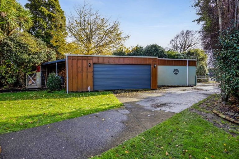 Photo of property in 197 Waihi Road, Hawera, 4610