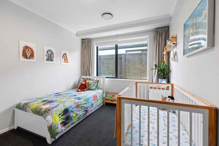 Photo of property in 1 Salers Lane, Papamoa, 3118