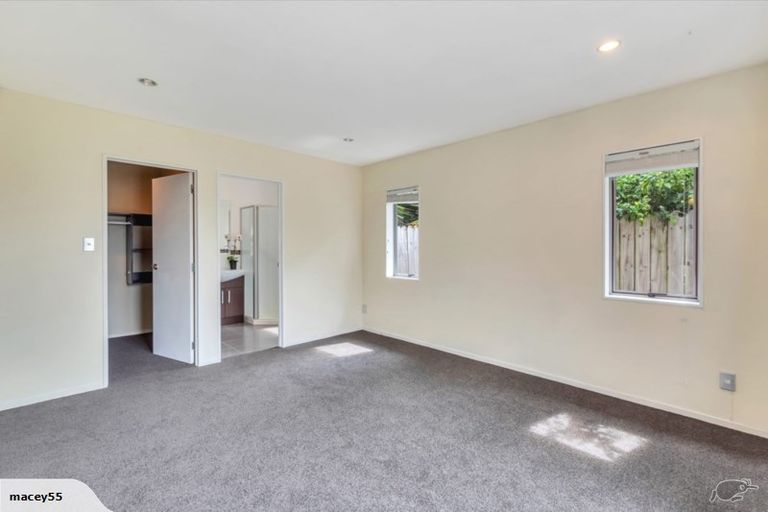 Photo of property in 9 Maadi Place, Papakura, 2110