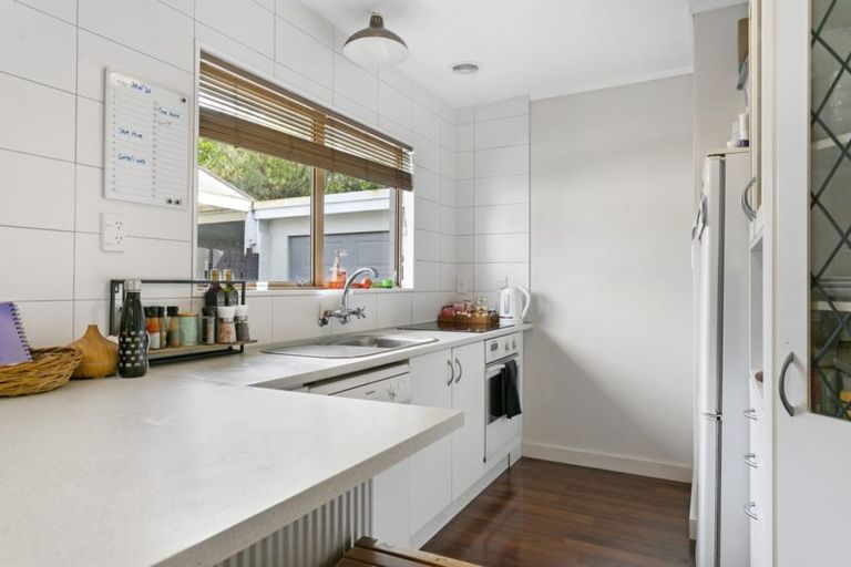 Photo of property in 80 Princes Street, Cambridge, 3434