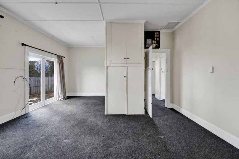 Photo of property in 604 Haowhenua Place, Hawera, 4674