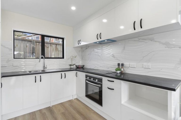 Photo of property in 4e Burbank Avenue, Manurewa, Auckland, 2102