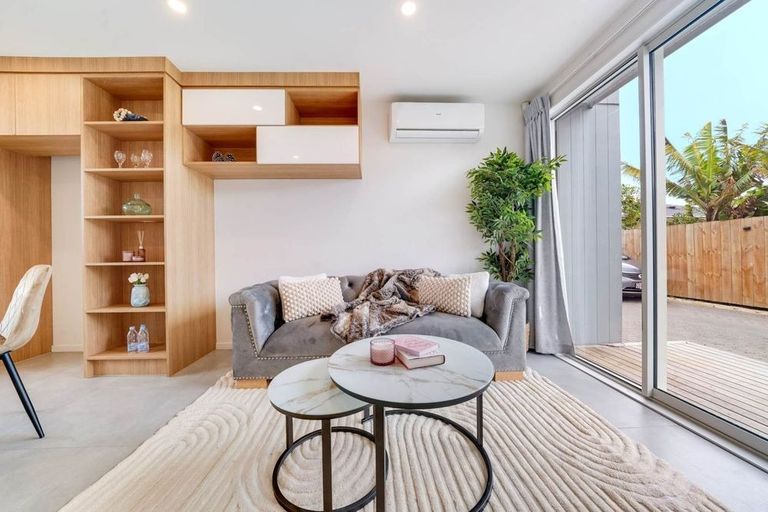 Photo of property in 34d James Street, Mangere East, Auckland, 2024