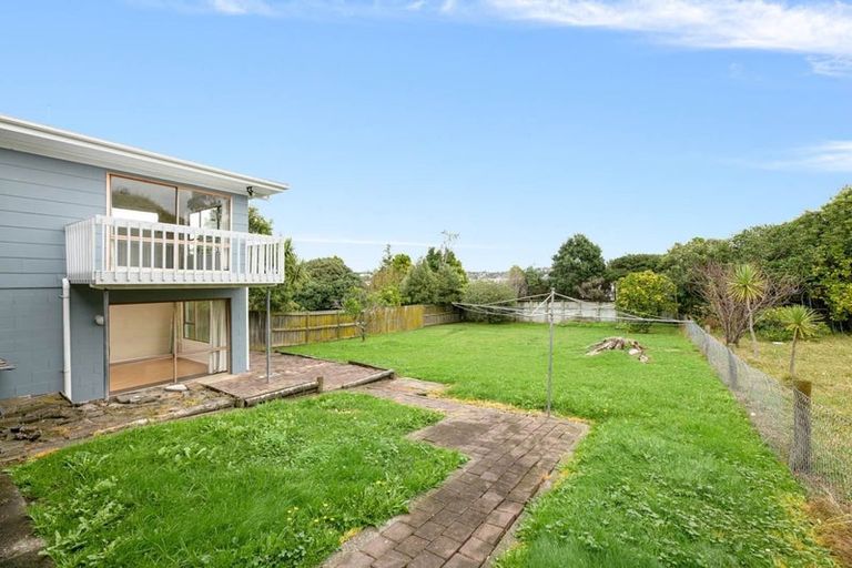 Photo of property in 50 Lyttelton Avenue, Forrest Hill, Auckland, 0620