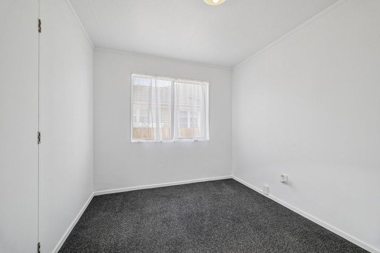 Photo of property in 14 Neil Road, Fairy Springs, Rotorua, 3015