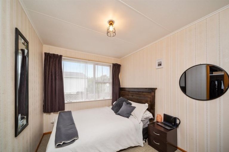 Photo of property in 20 Surrey Street, Linwood, Christchurch, 8062