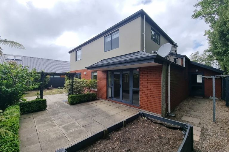 Photo of property in 102 Roberta Drive, Somerfield, Christchurch, 8024