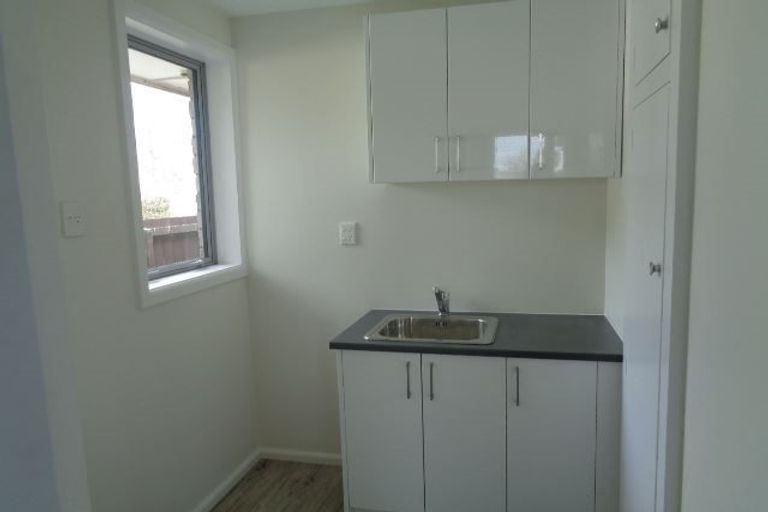 Photo of property in 1 Isleworth Road, Bishopdale, Christchurch, 8053