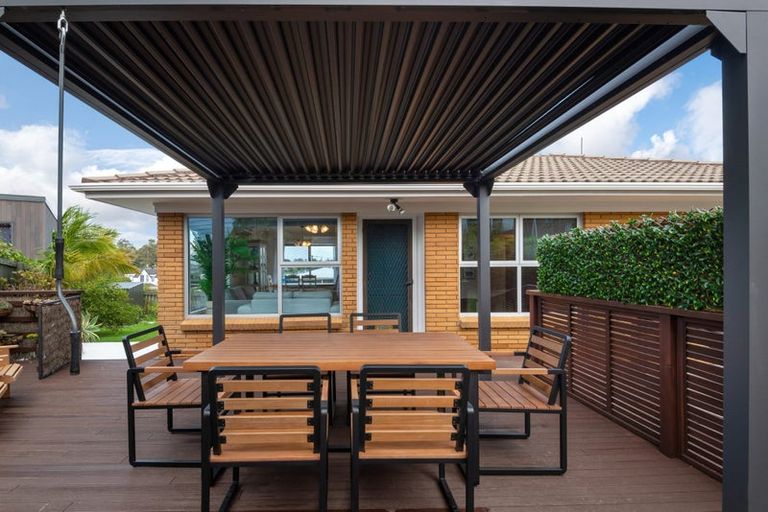 Photo of property in 5/9 Manuka Road, Bayview, Auckland, 0629