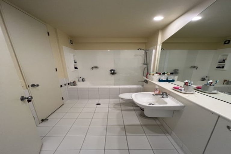 Photo of property in Sirocco Apartments, 805/8u Church Street, Wellington Central, Wellington, 6011