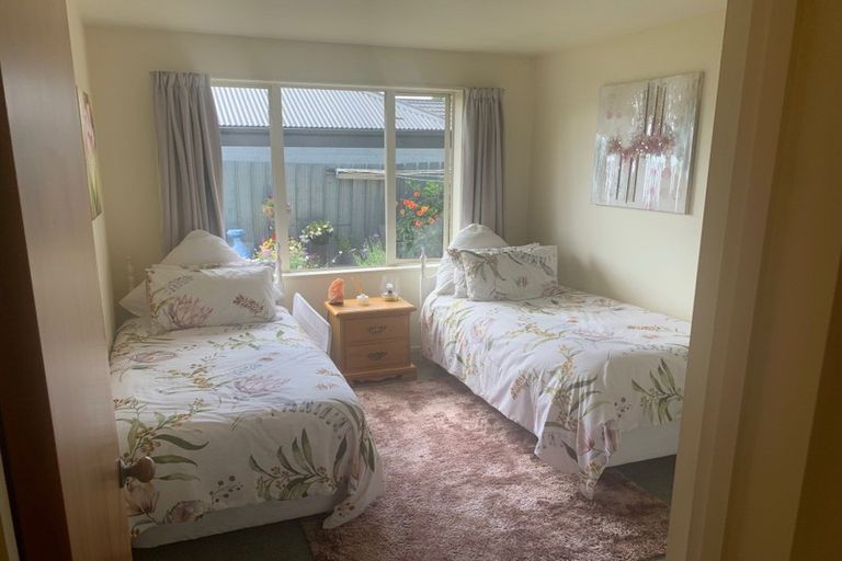 Photo of property in 2/7 Kennedys Bush Road, Halswell, Christchurch, 8025